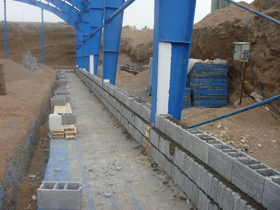 Khav Undercover swimming pool and SPA