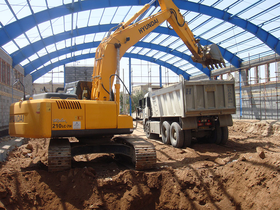 Khav Undercover swimming pool and SPA